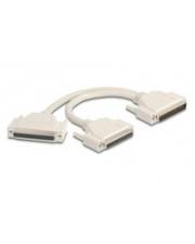Delock Adapter Y-Kabel Splitter D-Sub 37 Pin Stecker zu 2 x Buchse mit 37-polig