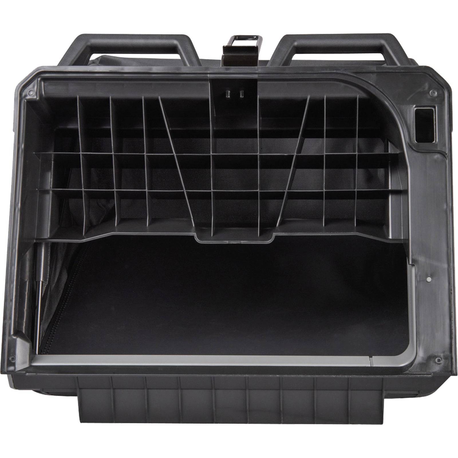 Schwarze Kunststoff-Werkzeugbox mit großem Hauptfach und seitlichen Griffen, geeignet zum Aufbewahren von Werkzeugen und Ausrüstung.