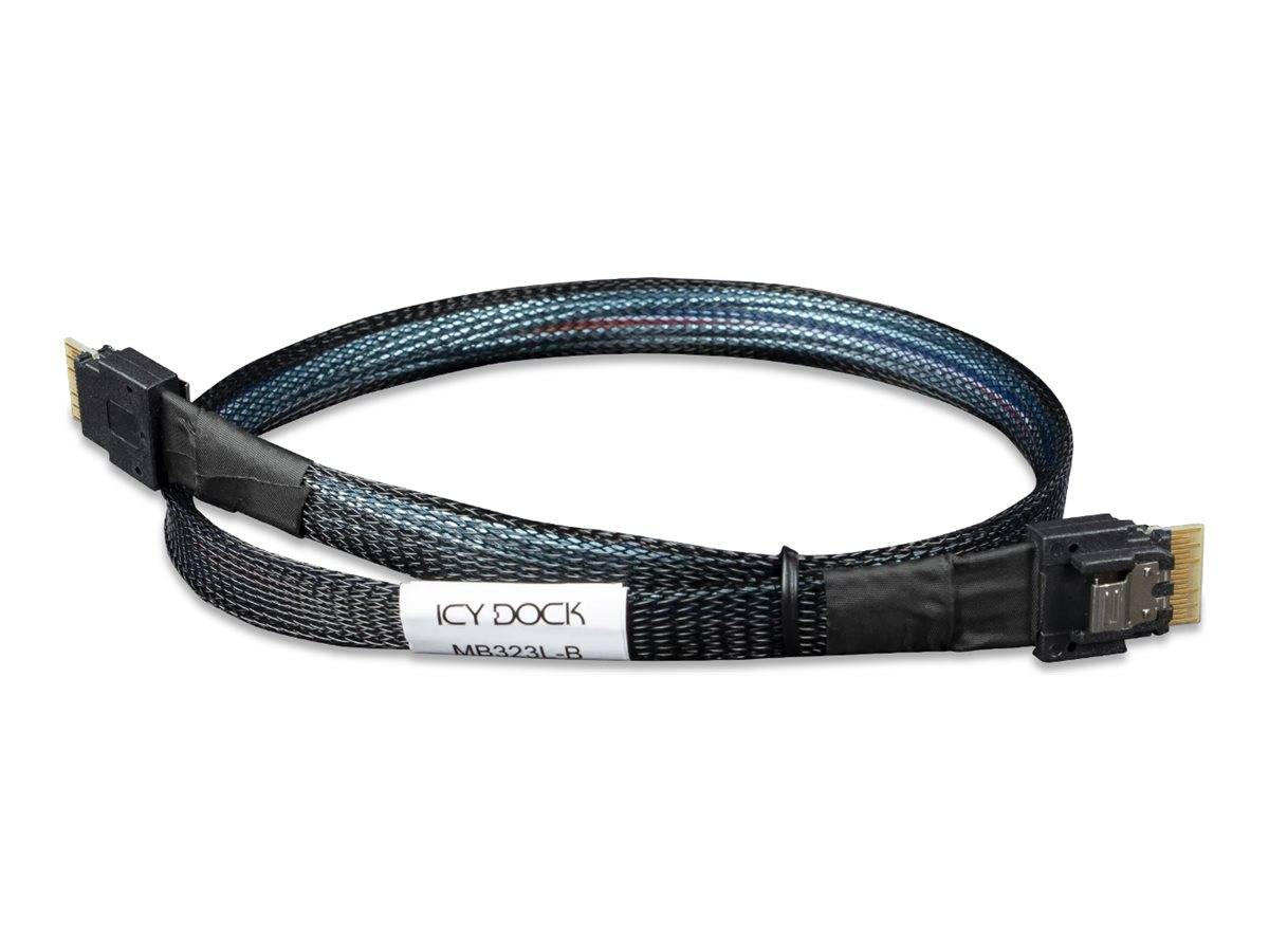 Geflochtenes schwarz-blaues Kabel mit Steckverbindern an beiden Enden und einem ICY DOCK-Etikett, dargestellt auf weißem Hintergrund.