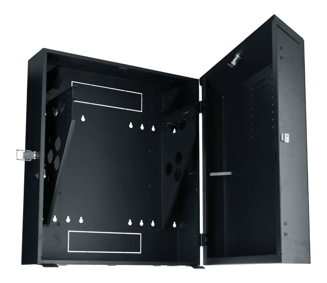 Eine quadratische Metallmontageklammer mit vier Schlüssellochschlitzen zur Installation.