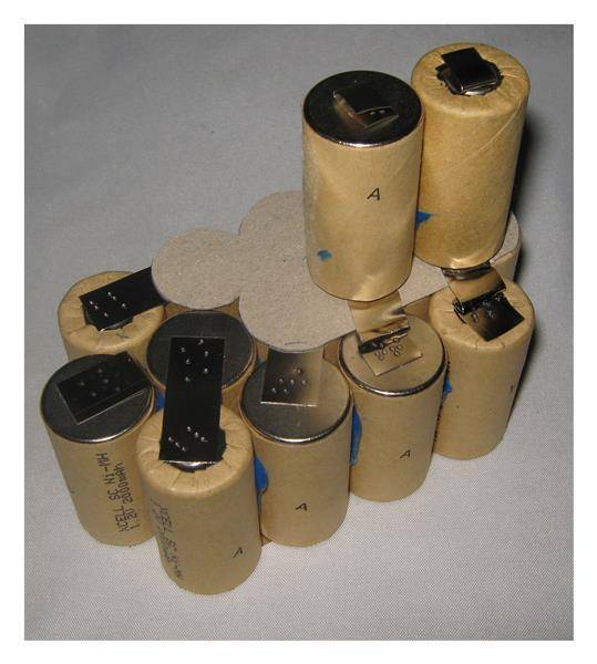 Akkupack für TCM / FERM 245013B - 18 Volt 3000mAh / 54,00Wh - Ni-MH zum Selbsteinbau