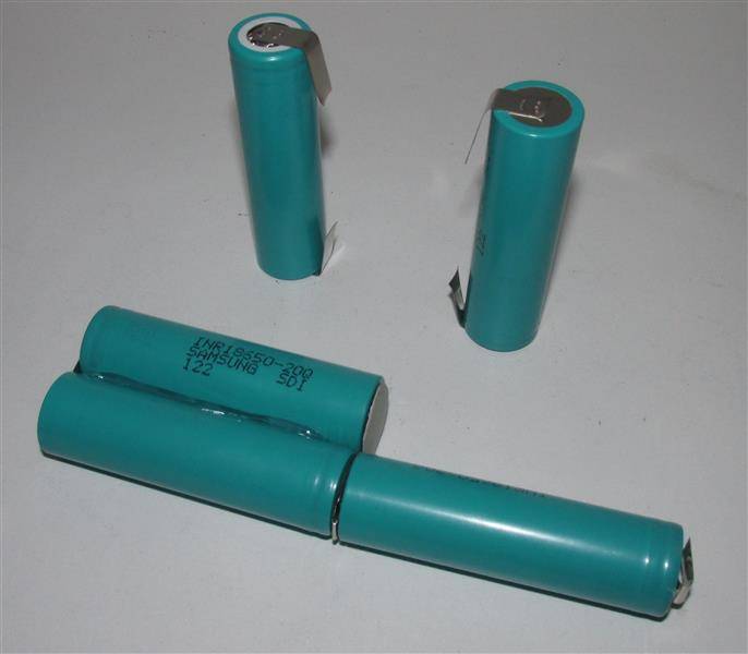 Akkupack für AEG AG941 / AG942 / AG943 / CT180LI-BRC - 18 Volt Li-Ion zum Selbsteinbau 3000mAh / 54,00Wh - Li-Ion