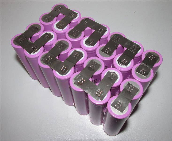 Akkupack für Gazelle NKY203B02 / Heinz Kettler NKY259B02 / Derby Cycle NKY226B02 / BikeTec NKY177B02 - 24 Volt Li-Ion zum Selbsteinbau 13600mAh