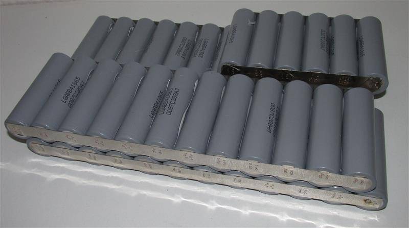 Akkupack für Tranz X - JD-PST / I2C - 24 Volt Li-Ion - zum Selbsteinbau 23400mAh / 589,68Wh - Li-Ion