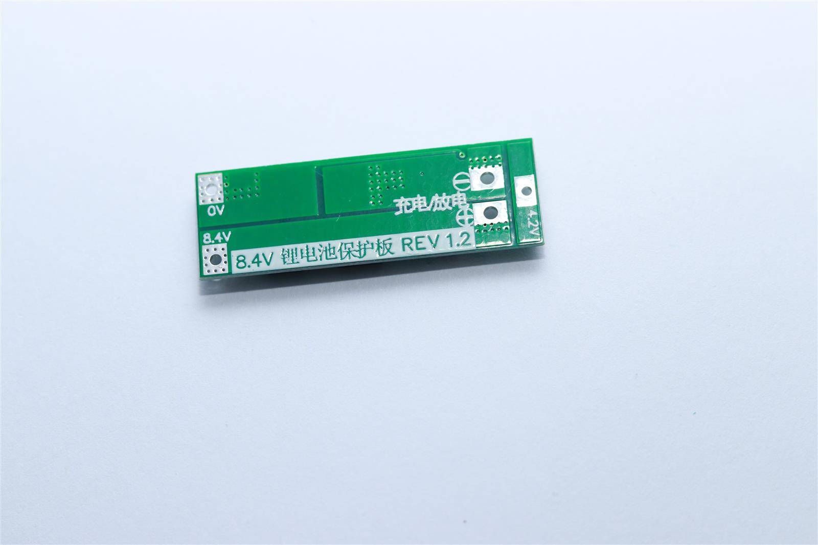BMS - HW-392 - 45 x 15 x 4mm - 7,4 Volt 2S / 20A
