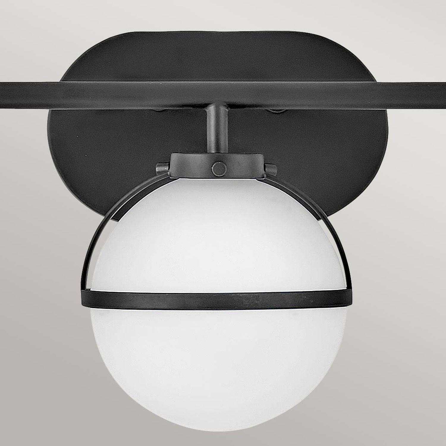 Licht-Erlebnisse LE121181 Wandlampe Soren IP44 E14 aus Stahl Opalglas in Schwarz Weiß Wandleuchte