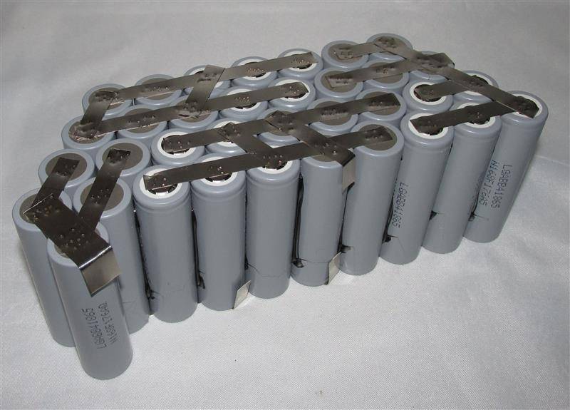 Akkupack für Panterra 7ICMR18/65-5 - 25 Volt Li-Ion - zum Selbsteinbau 17000mAh / 425,00Wh - Li-Ion