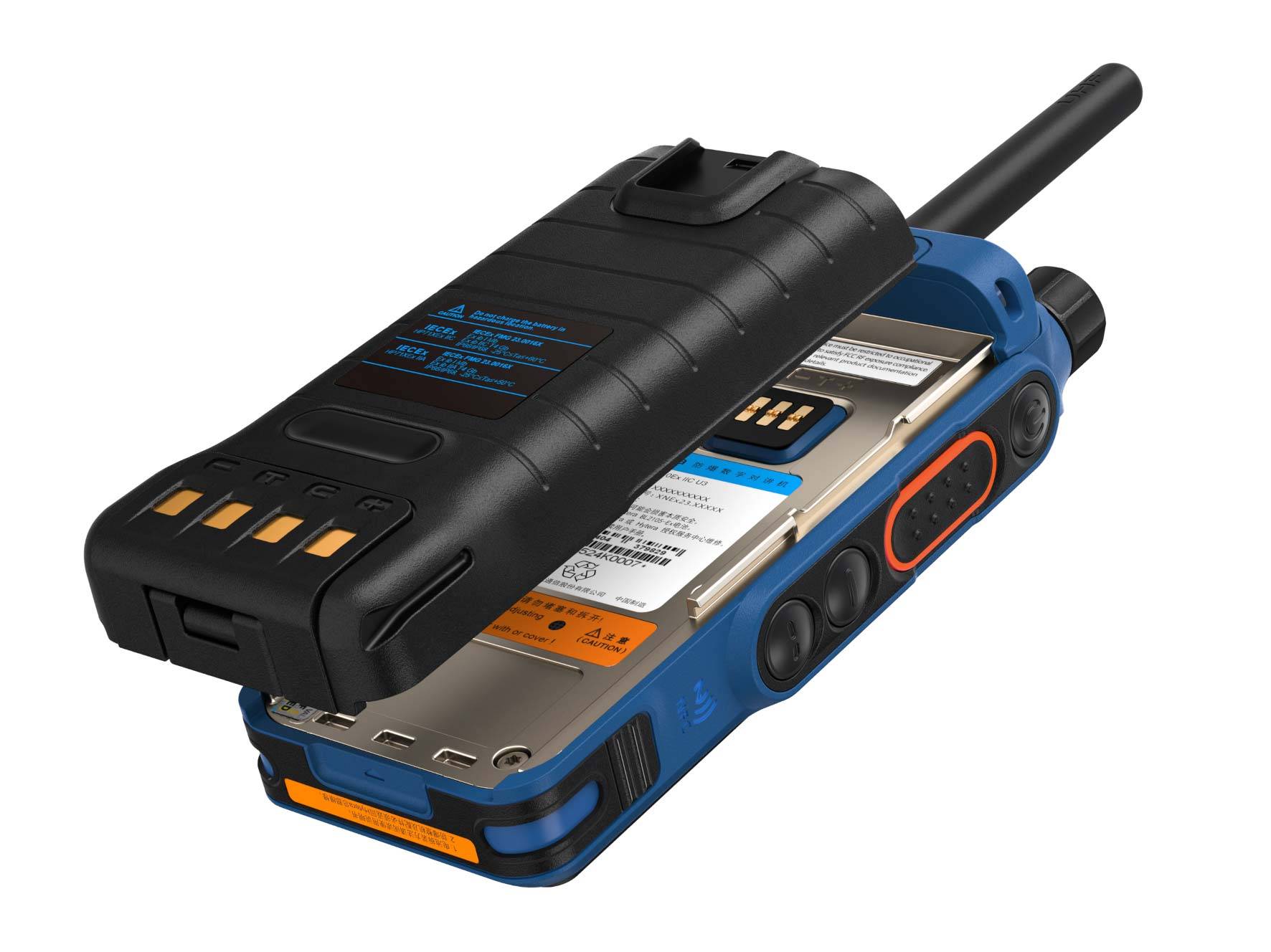 SET HYTERA HP715Ex IIA ATEX UHF Akku Antenne Ladegerät HP715ExIIAU9