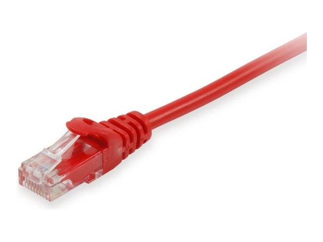Rotes Ethernet-Kabel mit RJ45-Stecker auf weißem Hintergrund.