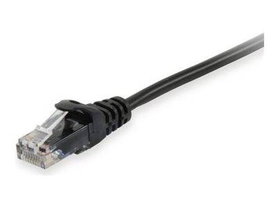 Schwarzes Ethernet-Kabel mit RJ45-Stecker auf weißem Hintergrund.