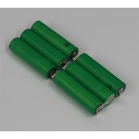Akkupack für Dirt Devil Cavalier DD698 / DD698-1 / DD698-2 / DD698-3 / DD698-4 / DD698-5 - 21,6 Volt Li-Ion zum Selbsteinbau 2500mAh / 54,00Wh Akkupack für Dirt Devil Cavalier DD698 / DD698-1 / DD698-2 / DD698-3 / DD698-4 / DD698-5 - 21,6 Volt Li-Ion zum Selbsteinbau 2500mAh / 54,00Wh
