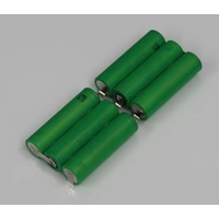 Akkupack für Dirt Devil Cavalier DD698 / DD698-1 / DD698-2 / DD698-3 / DD698-4 / DD698-5 - 21,6 Volt Li-Ion zum Selbsteinbau 2500mAh / 54,00Wh Akkupack für Dirt Devil Cavalier DD698 / DD698-1 / DD698-2 / DD698-3 / DD698-4 / DD698-5 - 21,6 Volt Li-Ion zum Selbsteinbau 2500mAh / 54,00Wh