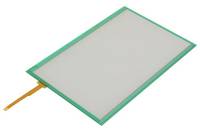 Ein dünner, rechteckiger elektronischer Touchscreen mit grünem Rahmen und einem flexiblen Bandkabelanschluss, der sich von einer Kante erstreckt.