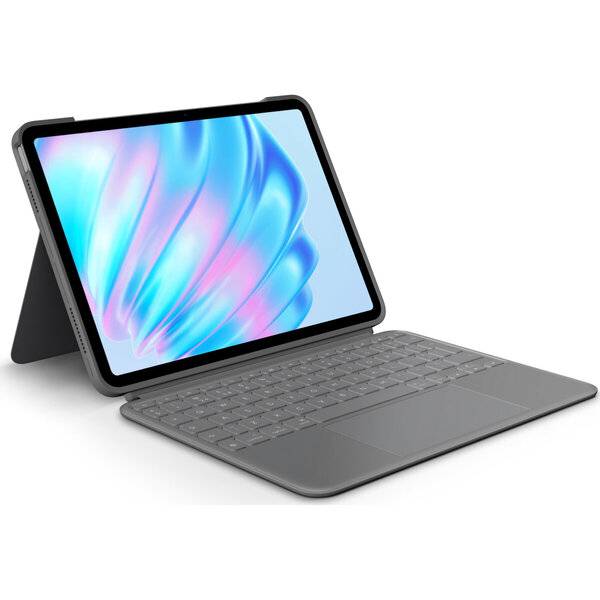 Tablet in einem grauen Tastatur-Folio-Etui, aufgeklappt auf weißem Hintergrund, zeigt einen bunten abstrakten Bildschirm.