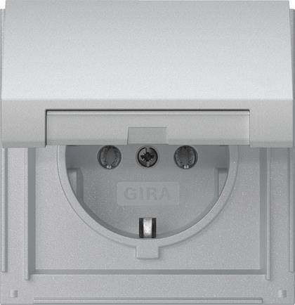 Elektrische Wandsteckdose mit Schutzabdeckung, zeigt zwei runde Steckdosenöffnungen und das Wort 'GIRA' in der Mitte.