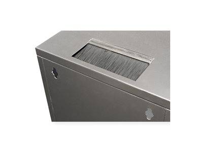 Metall-Wandmontage-Innenmülleimer mit schlitzförmiger Öffnung für Abfallentsorgung.