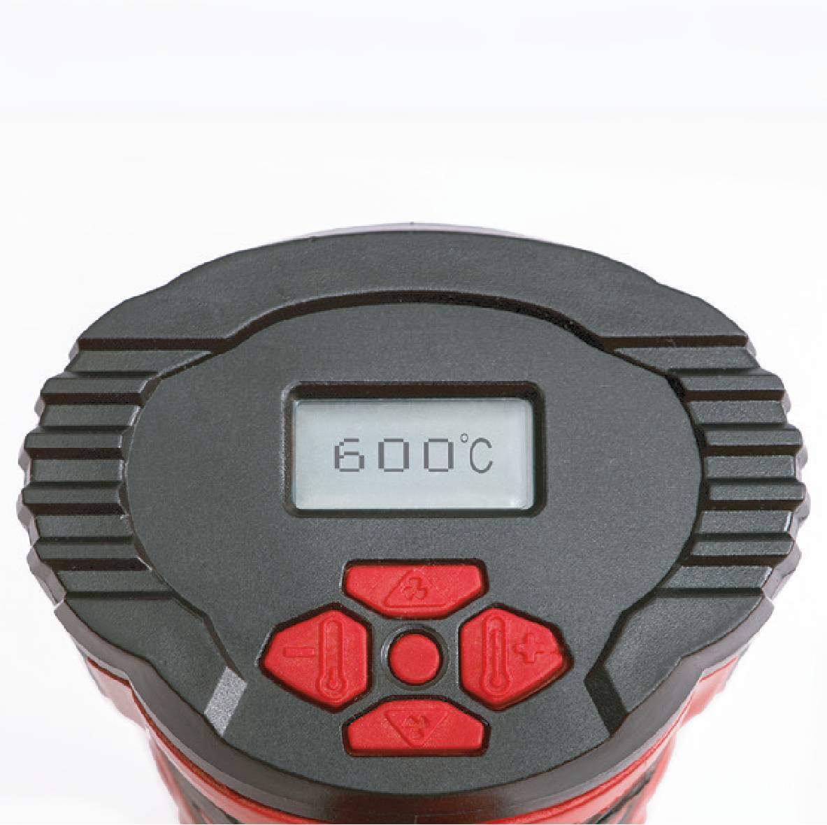Nahaufnahme eines digitalen Thermometers mit einer Anzeige, die 600°C anzeigt, und roten Kontrolltasten auf einer schwarzen Oberseite.
