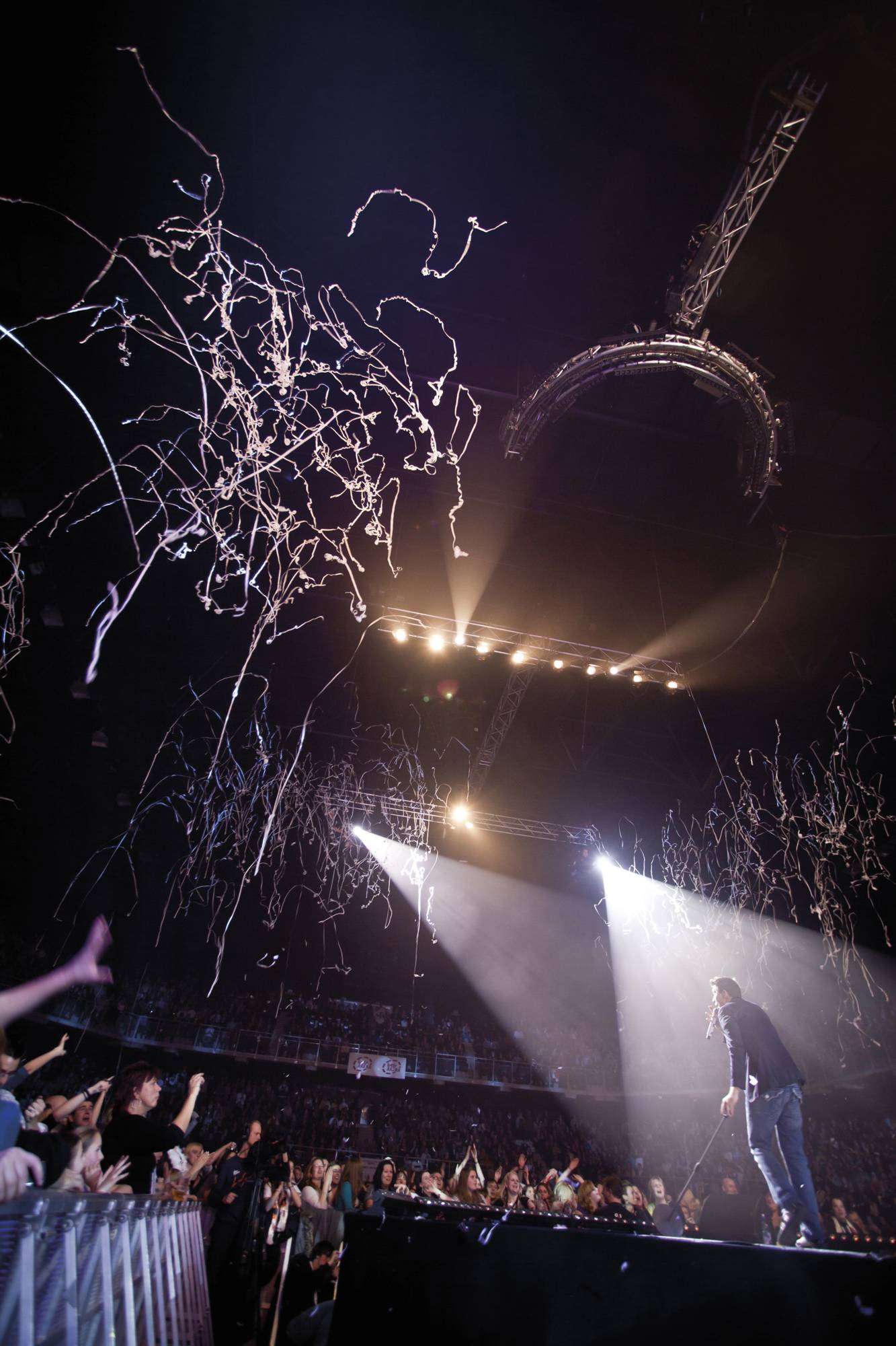 Showgear Electric Streamer Cannon 50 cm, weiß, feuerhemmend und biologisch abbaubar