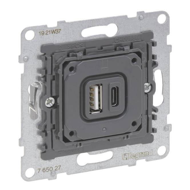 Legrand 765027 SEANO Einsatz 2f USB-Ladesteckdose Typ A+C m.Ladestrom 3 Install.Baumaterial Schalter