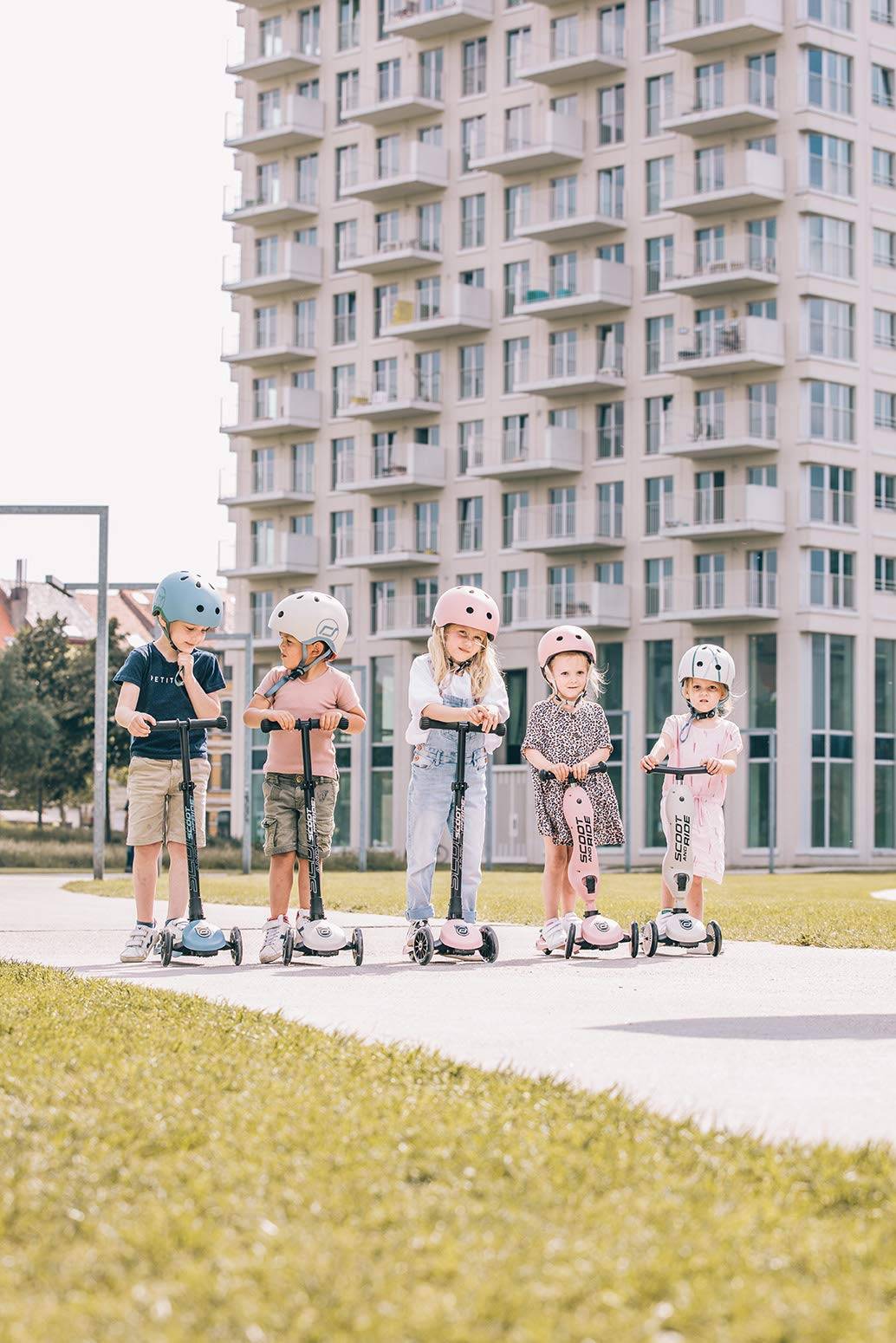 Scoot & Ride Helm S-M ash