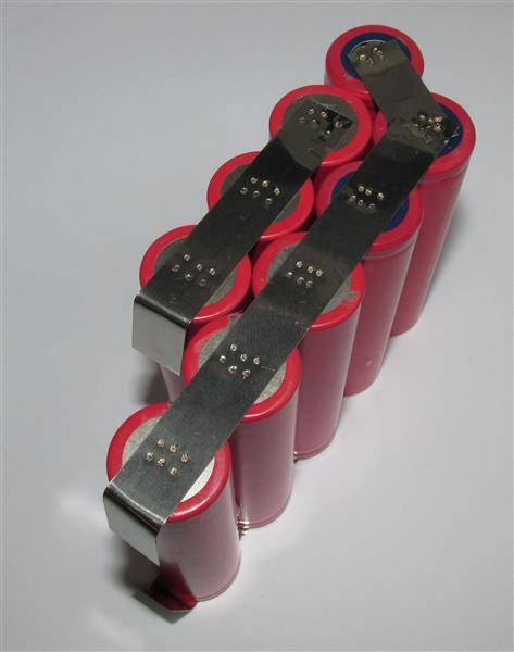 Akkupack für AD HighPak - 12 Volt 7500mAh / 90,00Wh Li-Ionzum Selbsteinbau