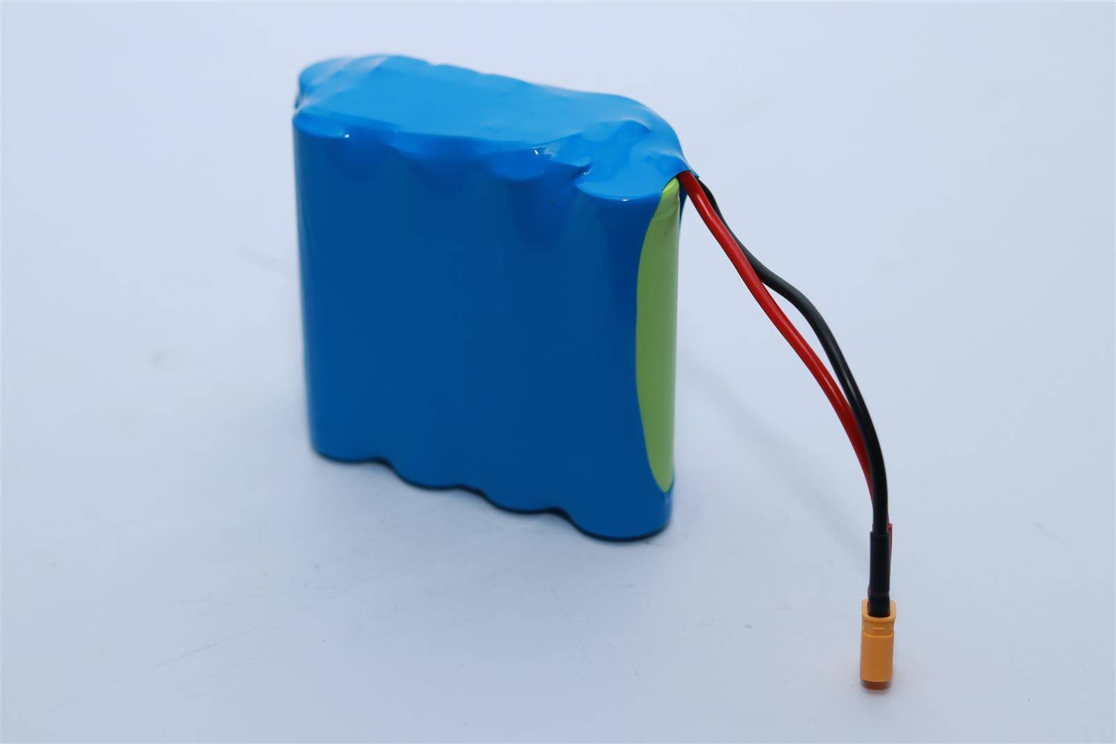 Ersatzakku - SearchWing - 4S2P - 14,6 Volt Li-Ion mit Balancer und XT30 Stecker - Anschlussfertig 5200mAh / 75,92Wh - Li-Ion