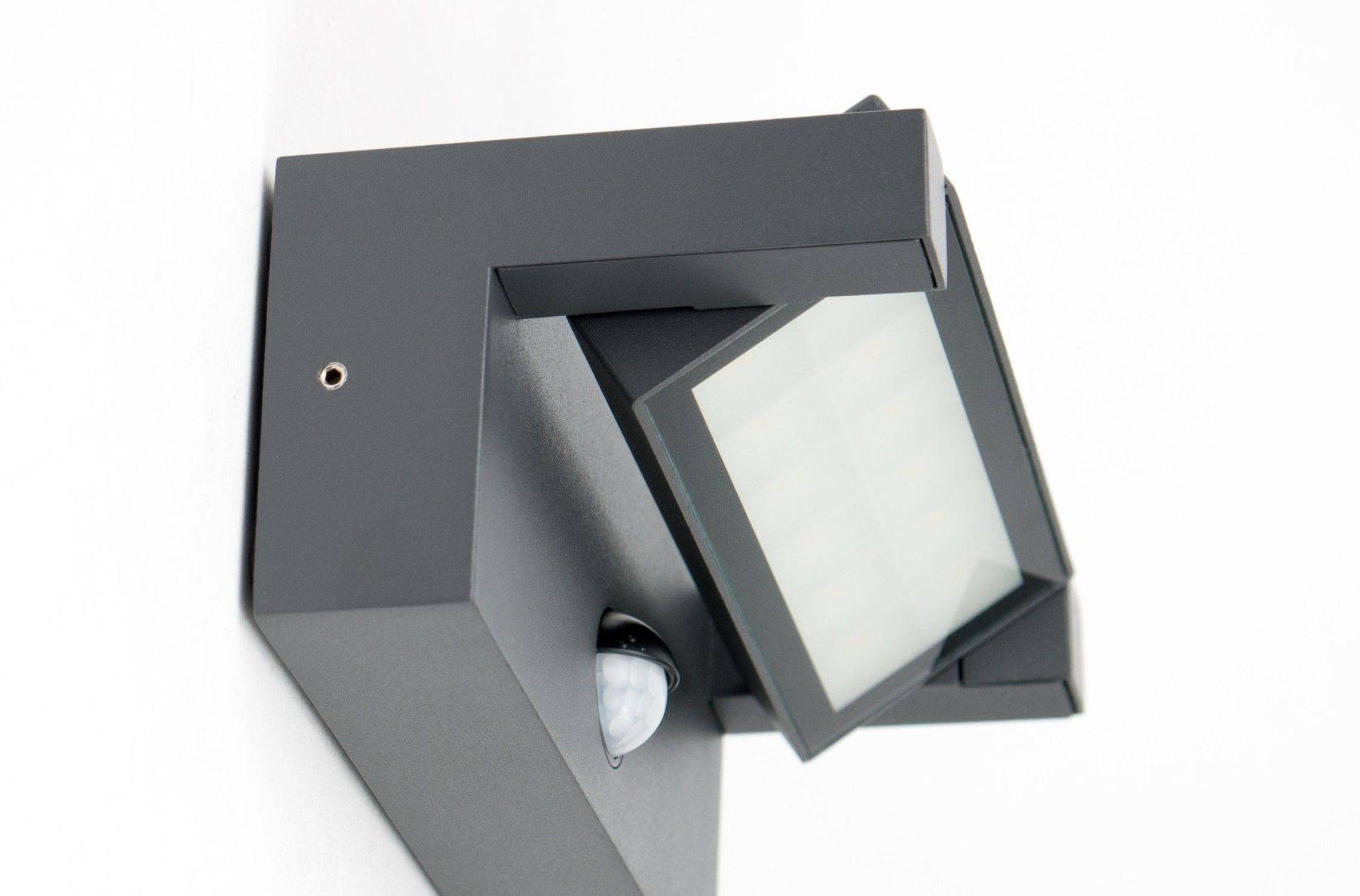 Licht-Erlebnisse LE121728 LED Wandlampe Außen Caxning Bewegungsmelder IP65 4000 K 1710 lm aus Aluminium Glas in Dunkelgrau Weiß Außenleuchte Wand