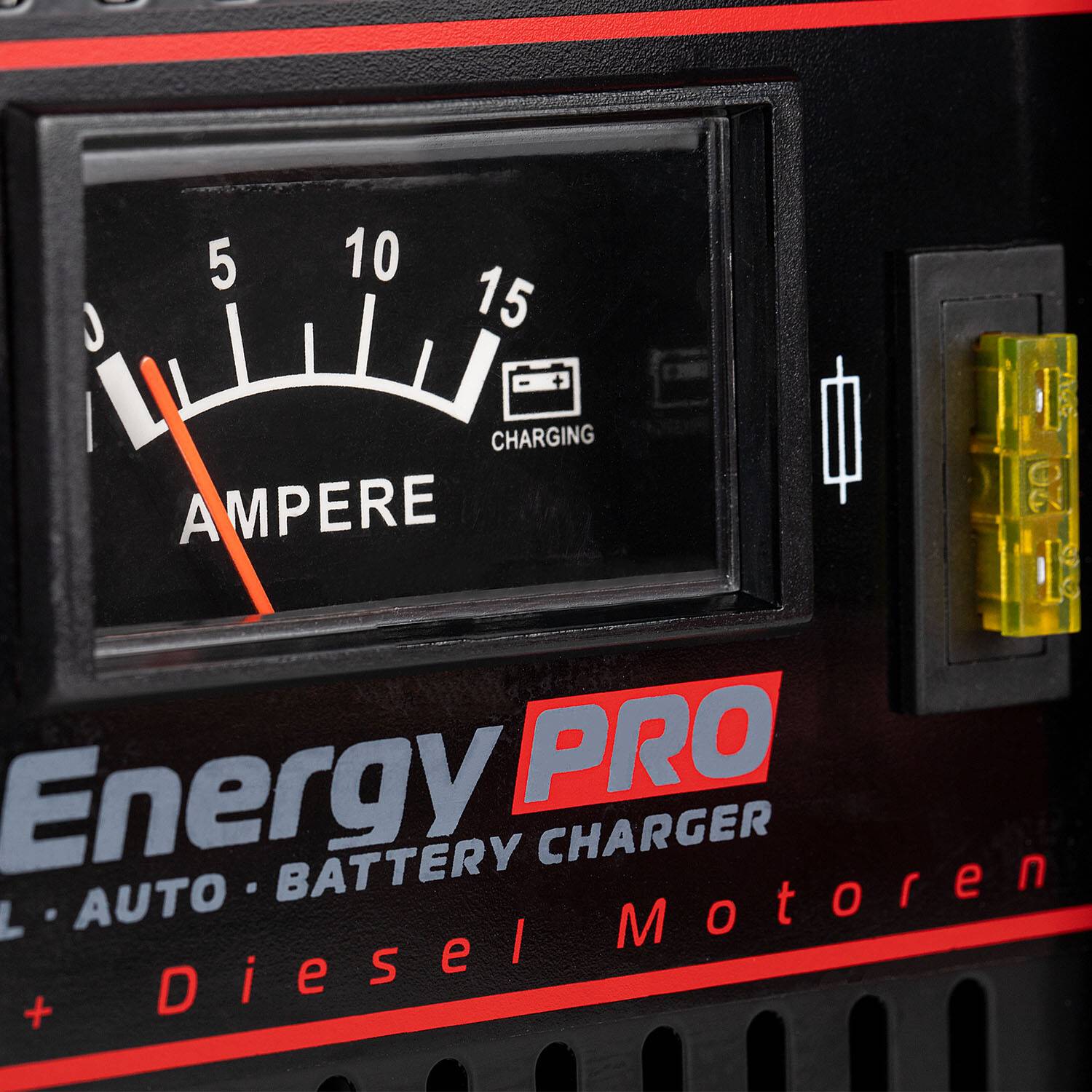 HEYNER® Batterieladegerät 12V 8A I Premium Ladegerät für AGM & Bleisäure Batterien mit Ladeanzeige, Schnellladefunktion