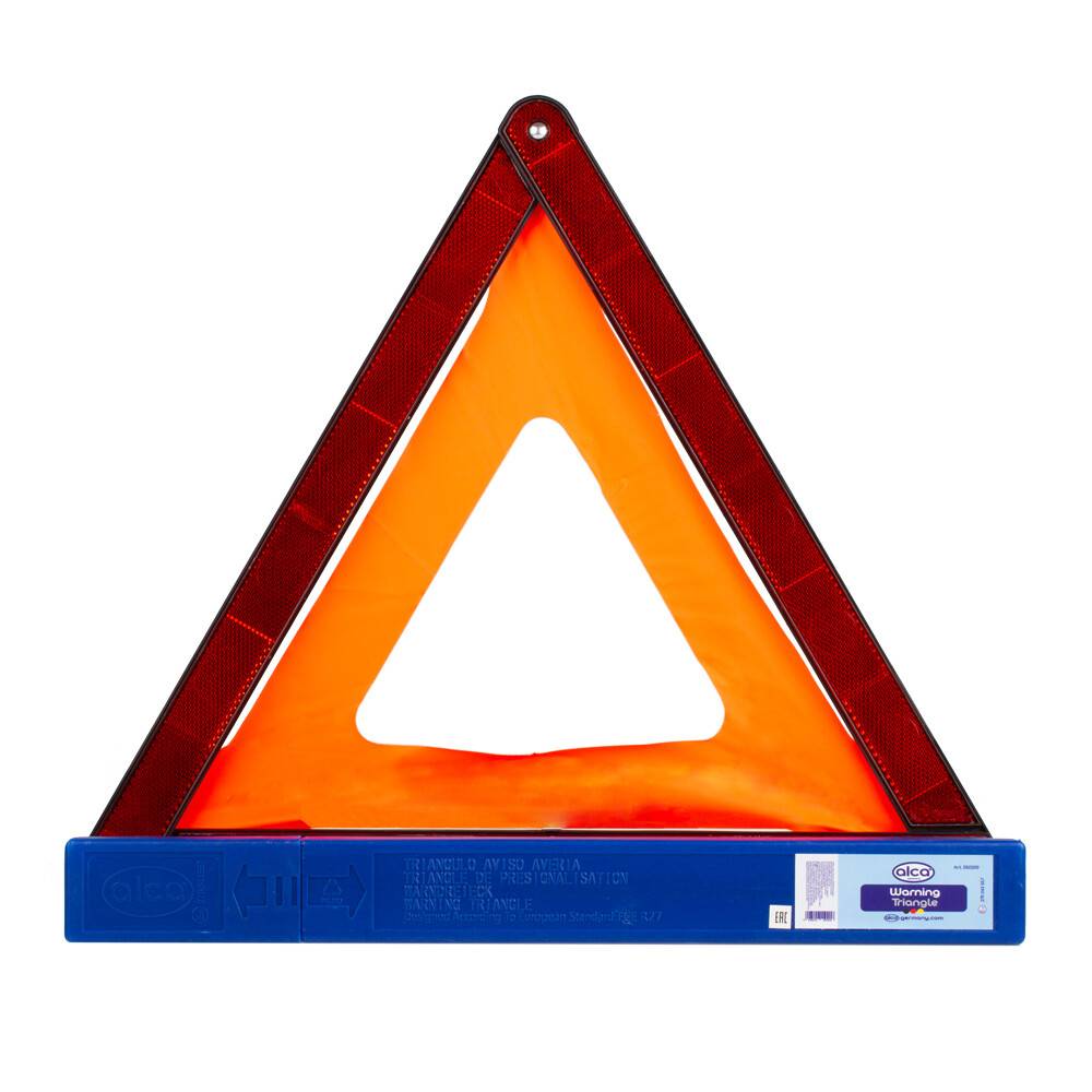 Ein rotes und orangefarbenes reflektierendes Warndreieck auf einer blauen Kunststoffbasis, das typischerweise für die Fahrzeugsicherheit verwendet wird, um den entgegenkommenden Verkehr zu warnen.