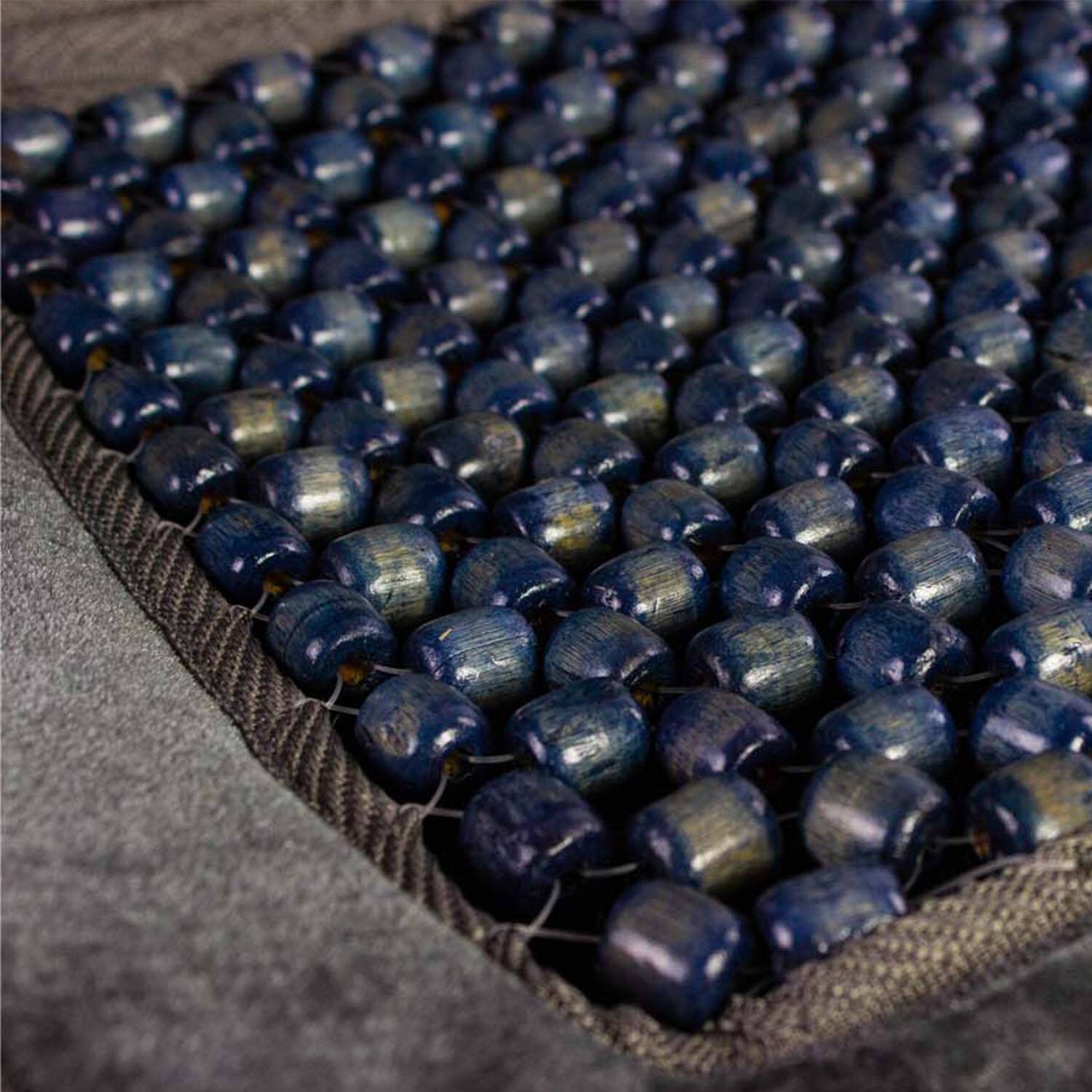 HEYNER® Holzkugel Sitzauflage grau – Auto Sitzbezug mit Massageeffekt, belüftet, universell für Fahrer & Beifahrer