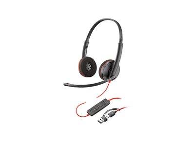 Ein schwarzes und rotes kabelgebundenes Headset mit angebrachtem Mikrofon, Inline-Bedienfeld mit Lautstärke- und Stummschalttasten sowie einem USB-Anschluss.