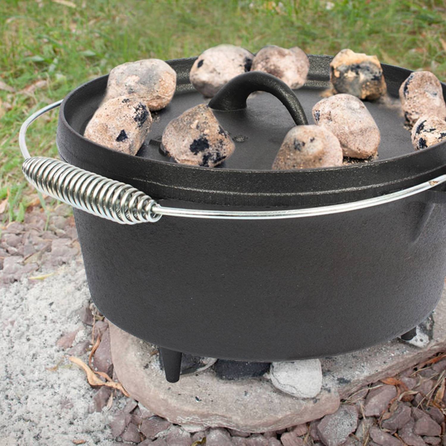El Fuego Dutch Oven Schwarz Kasan Gusseisen mit Deckelheber 11,28 Liter AY464