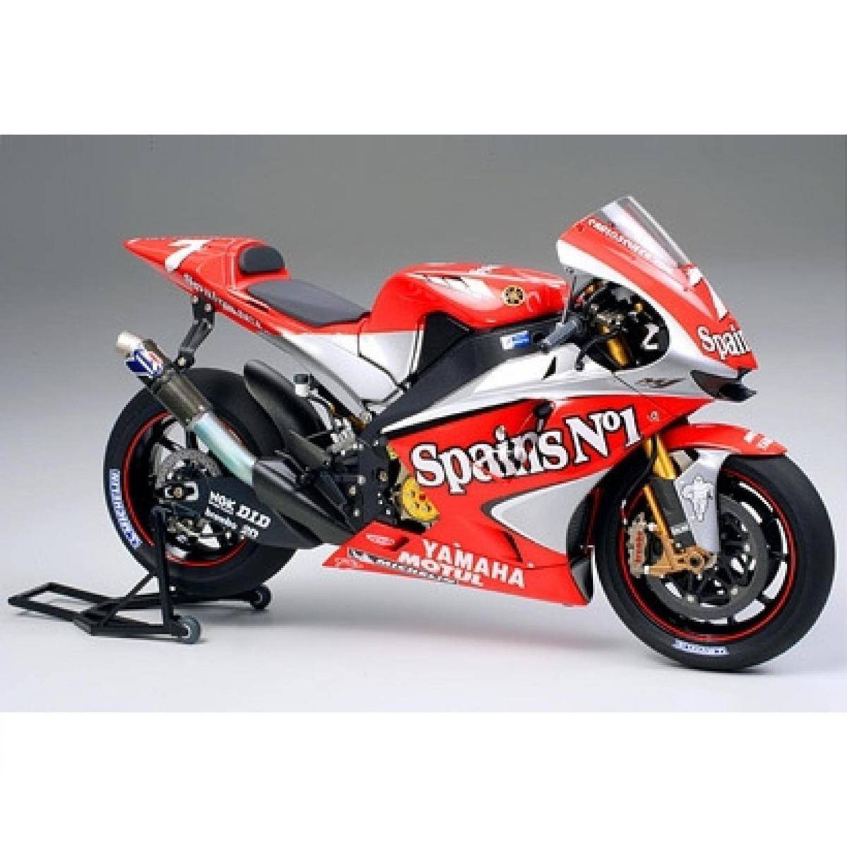 14100 - Modellbausatz,1:12 Yamaha YZR-M1 #7/#33 '04