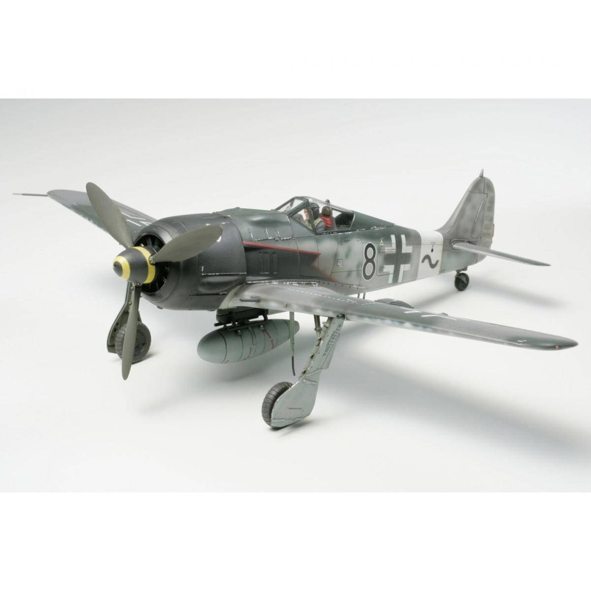 300061095 - Modellbausatz,1:48 Dt. Focke Wulf Fw190 A-8/A-8R2