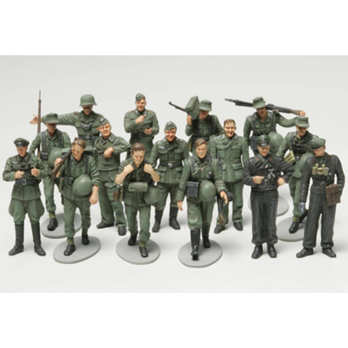 300032530 - Modellbausatz, 1:48 Figuren-Set Deutsche Infanterie Manöver (15)