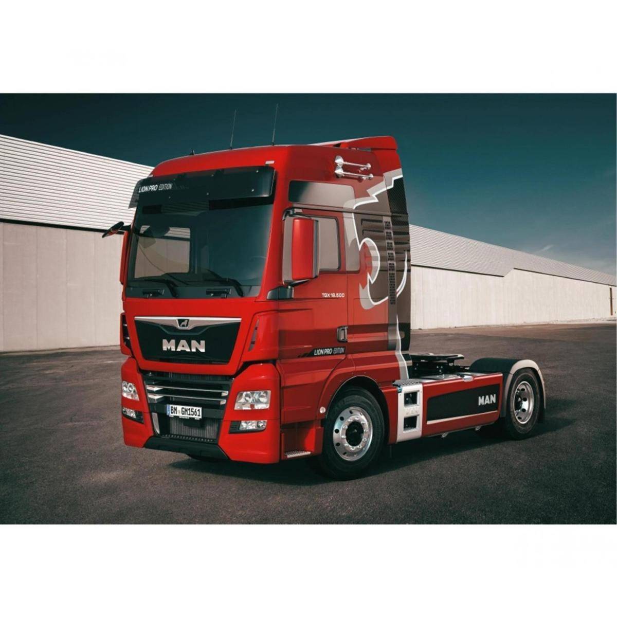 3959 - 1:24 MAN TGX XXL D38