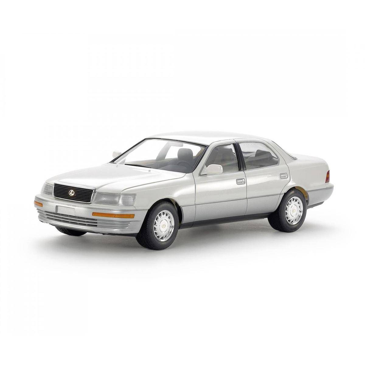 300024114 - 1:24 Lexus LS 400 (UCF11L)