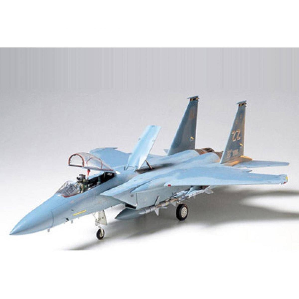 300060304 - 1:32 Mc Donnell DOUGLAS F-15 EAGL