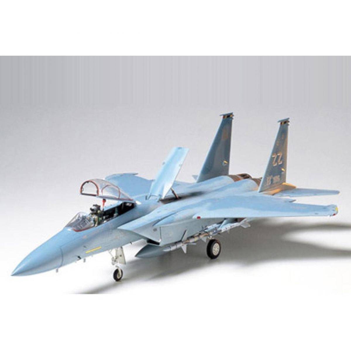 60304 - 1:32 Mc Donnell DOUGLAS F-15 EAGL