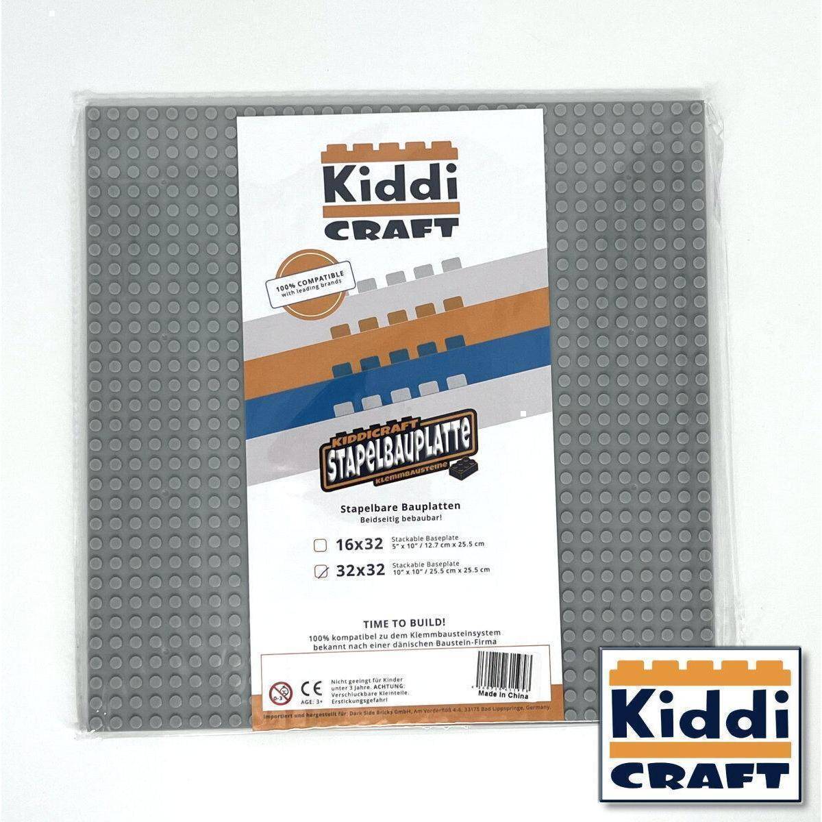 KC32LGSA - Stackable Baseplate 32 x 32 Noppen (25,5 x 25,5cm) Hellgrau