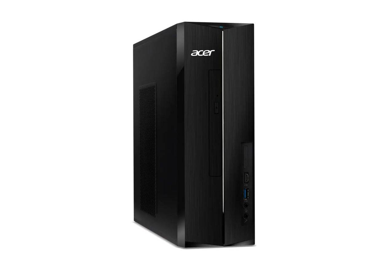 Ein schwarzer Acer-Desktop-Computerturm mit einem vorderen USB-Anschluss und Laufwerk, vor einem weißen Hintergrund positioniert.
