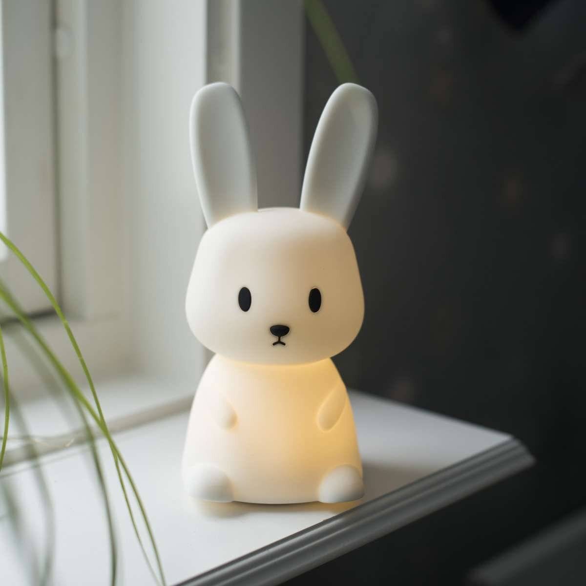 Stylisches Nachtlicht mit vielseitigen Lichtmodi | Wiederaufladbarem Akku | RGB-Farbwechsel | Hase