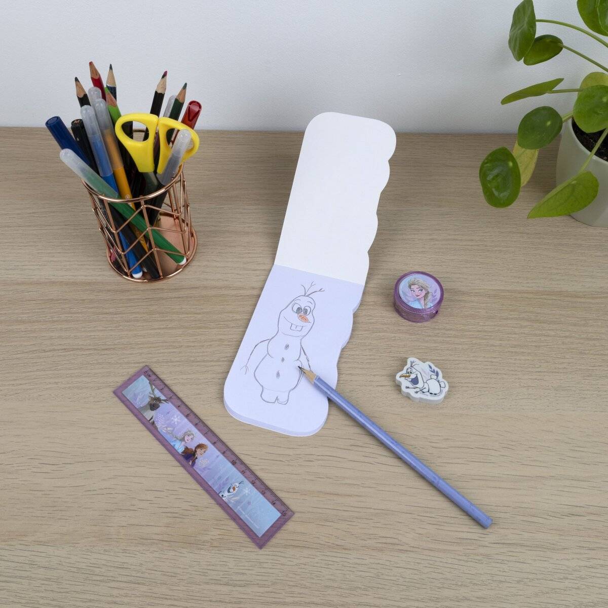 Disney Frozen 5-teiliges Schreibset für Kinder  Mit Lineal, Bleistift, Radiergummi & mehr