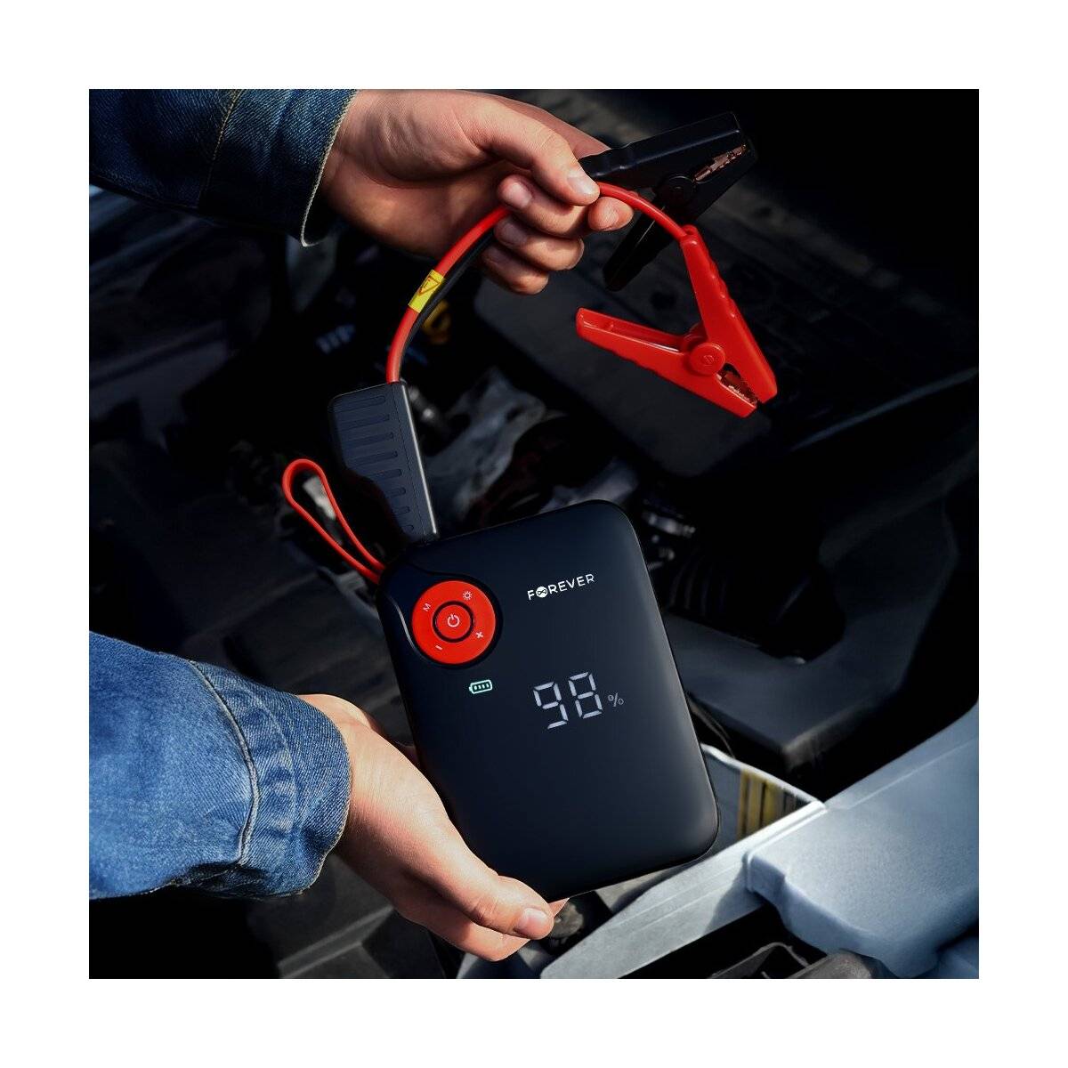 4 in 1 Starthilfe 7200 mAh mit Kompressor von 150PSI und einer LED-Taschenlampe