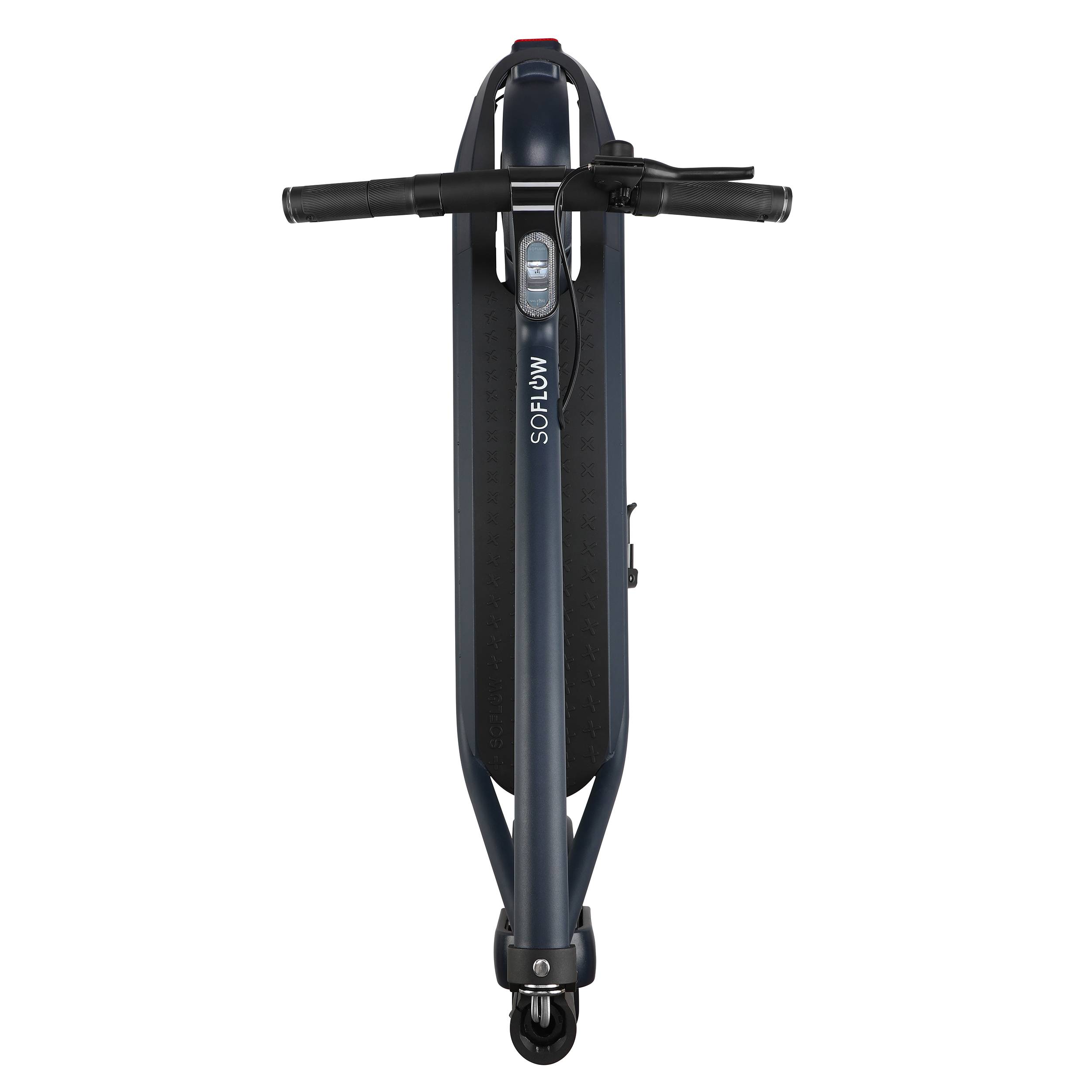 Ein Elektroroller von oben betrachtet, der die Lenkstange, das dunkle Rahmenwerk und das schmale Trittbrett zeigt. Das Wort „Sayhey