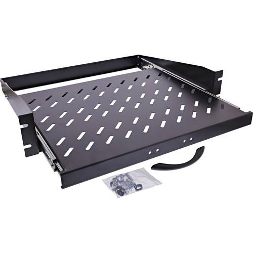 Ein schwarzes, belüftetes Server-Rack-Regal mit Befestigungskonsolen und beigefügtem Befestigungsmaterial, dargestellt vor weißem Hintergrund.