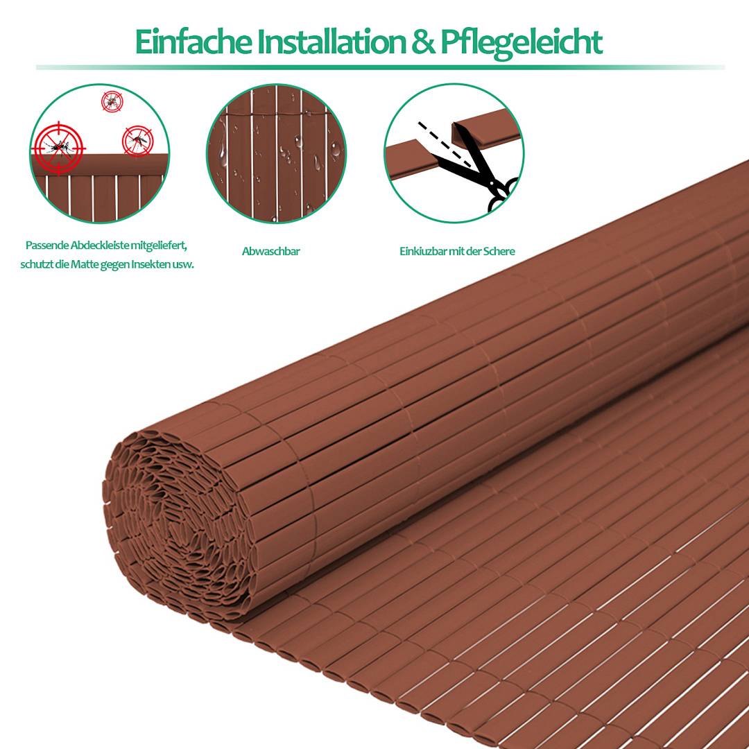Braune Aufroll-Datenschutzmatte mit deutscher Beschriftung, die einfache Installation, waschbares Material und Zuschneidbarkeit hervorhebt.