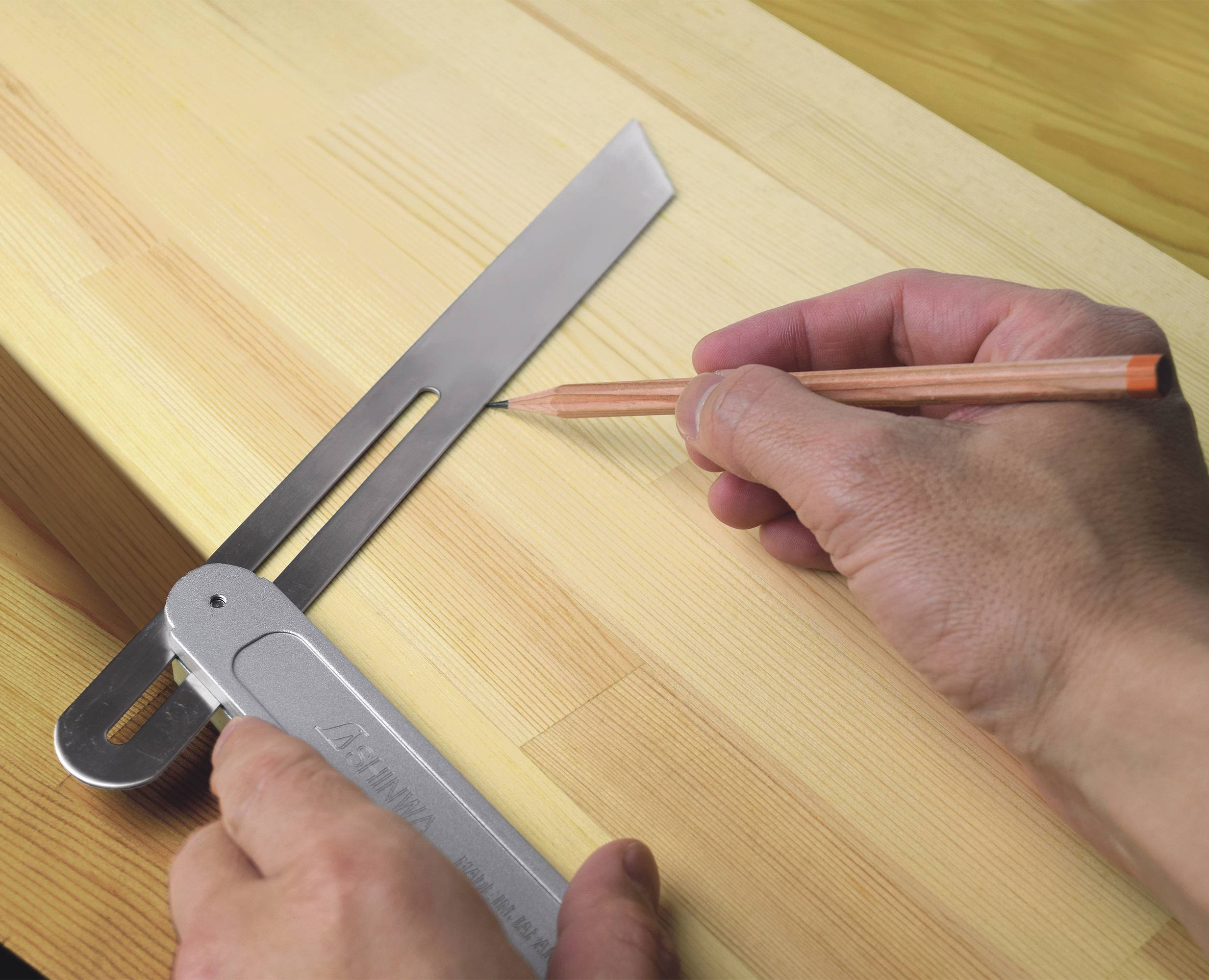 Shinwa 33919 Zimmerer-Schmiege 20 cm, Winkelmesser Konturenmesser