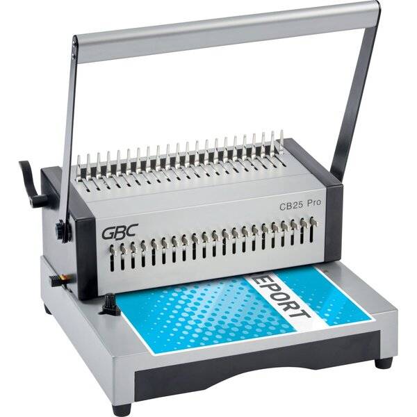 GBC CB25 Pro manuelle Spiralbindemaschine auf einer Bodenwanne, dargestellt mit Griff und Bindekammzähnen zum Lochen und Binden von Dokumenten.