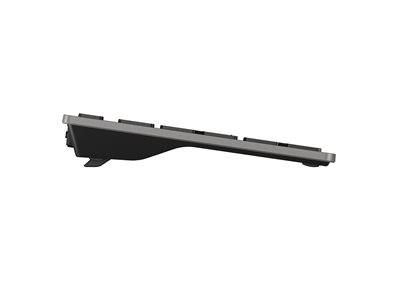Seitenansicht einer schlanken, schwarzen Tastatur mit erhabenen Tasten, die ihr schlankes, geneigtes ergonomisches Design zeigt.